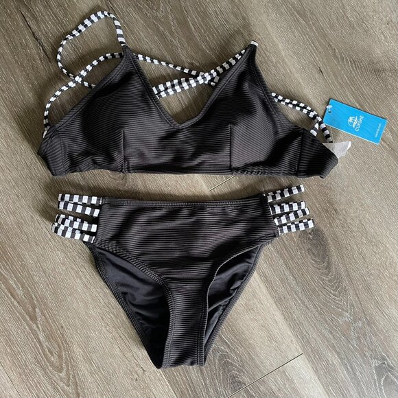 NWT Cupshe Black White Cute Ribbed and Strappy Bikini - Size Small - Picture 1 of 6